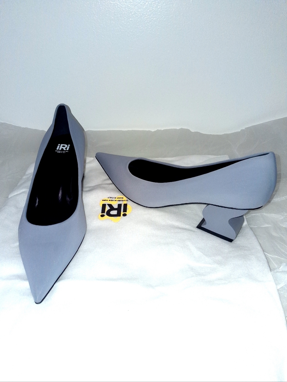 IRI NYC MONLE GREY POINTED TOE PUMP Wavy Block Heel Size 40 Kitten Italy New